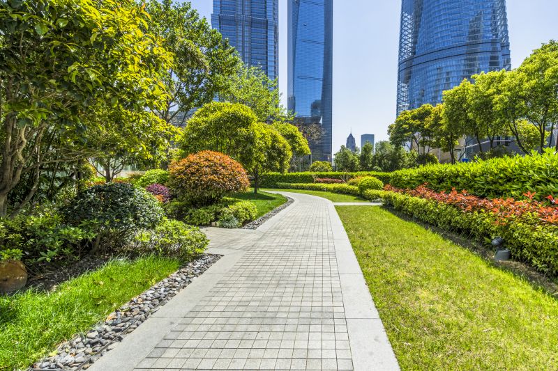 Commercial Landscape Maintenance in Honolulu, HI
